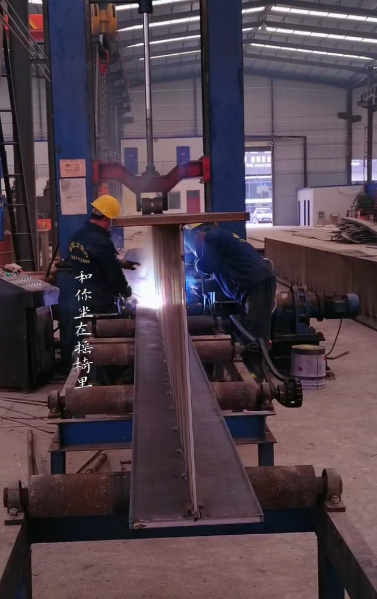 甘肃甘谷钢结构厂H型钢组立机